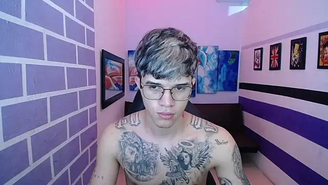 Matias elias online show from December 2024 11:57:02 PM