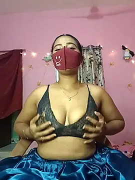 Snapshot of lovely-tanu chatting on October 2025 02:42:02 PM lovely-tanu online show from October 2025 02:42:02 PM