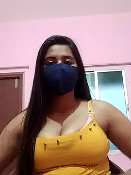 Snapshot of lovely-tanu chatting on December 2024 11:29:01 AM lovely-tanu online show from December 2024 11:29:01 AM