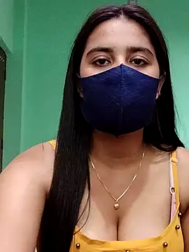 Snapshot of lovely-tanu chatting on December 2024 07:09:01 AM lovely-tanu online show from December 2024 07:09:01 AM