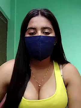 Snapshot of lovely-tanu chatting on December 2024 08:23:02 AM lovely-tanu online show from December 2024 08:23:02 AM