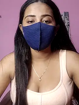Snapshot of lovely-tanu chatting on March 2025 06:03:02 PM lovely-tanu online show from March 2025 06:03:02 PM