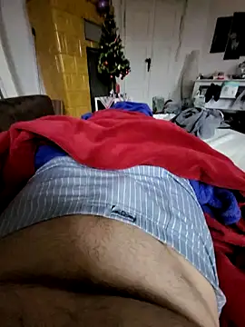 Snapshot of DickDRP93 chatting on December 2024 12:29:02 PM DickDRP93 online show from December 2024 12:29:02 PM