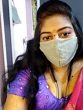 RomeoJuliet345 online show from February 2026 12:44:02 PM