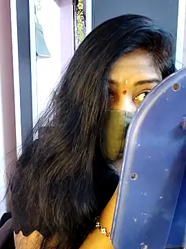 RomeoJuliet345 online show from February 2026 08:00:02 AM