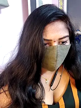 RomeoJuliet345 online show from February 2026 12:25:02 PM