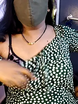 RomeoJuliet345 online show from February 2026 07:08:01 AM