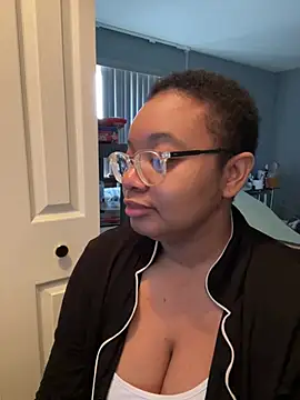 Makemymoney27 online show from March 2025 08:21:02 PM