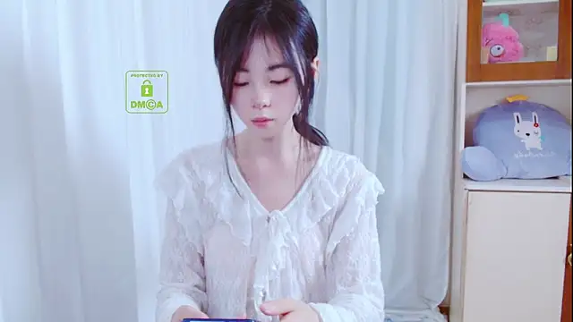 xiyao1314 online show from October 2025 01:51:01 AM