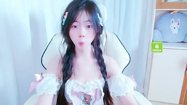 xiyao1314 online show from September 2025 01:41:02 AM