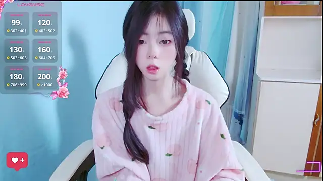 xiyao1314 online show from October 2025 04:56:02 AM