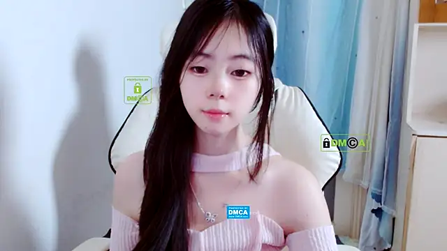 xiyao1314 online show from November 2025 12:20:01 AM