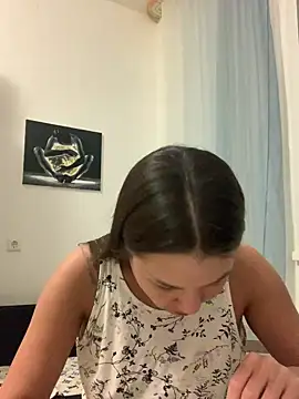 MiraMiss online show from March 2026 03:43:01 PM