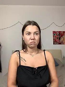 MiraMiss online show from November 2025 09:08:01 AM