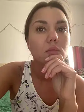 MiraMiss online show from March 2026 06:44:01 AM