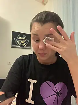 MiraMiss online show from March 2026 05:37:01 PM