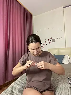 MiraMiss online show from March 2025 04:25:01 AM
