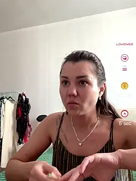 Snapshot of MiraMiss chatting on June 2026 11:59:02 AM MiraMiss online show from June 2026 11:59:02 AM