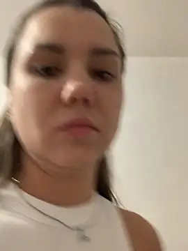 MiraMiss online show from November 2025 07:53:02 AM