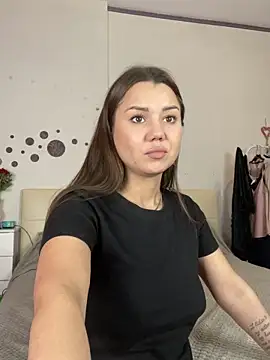 MiraMiss online show from March 2025 09:01:02 AM