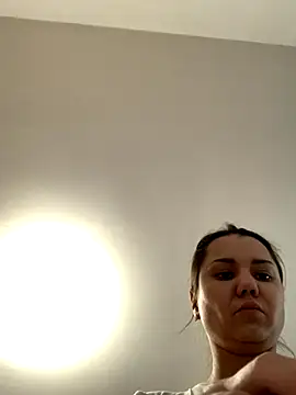 MiraMiss online show from December 2025 07:07:02 AM