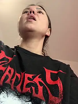 Snapshot of MiraMiss chatting on February 2026 08:35:02 AM MiraMiss online show from February 2026 08:35:02 AM