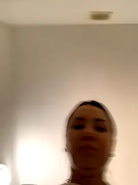 MiraMiss online show from November 2025 07:30:01 AM