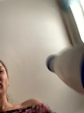 Snapshot of MiraMiss chatting on February 2026 06:25:01 AM MiraMiss online show from February 2026 06:25:01 AM