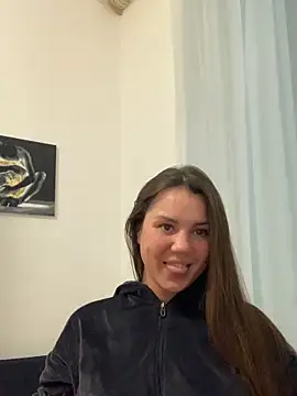 MiraMiss online show from November 2025 08:24:01 PM