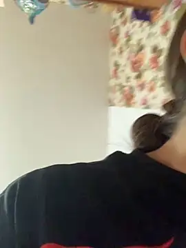 MiraMiss online show from November 2025 07:25:02 PM