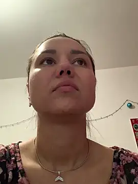 MiraMiss online show from December 2025 08:42:01 AM