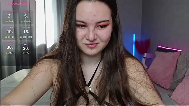 Snapshot of BritneyLix chatting on September 2025 12:11:02 PM BritneyLix online show from September 2025 12:11:02 PM