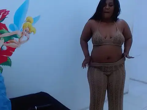 SexyEbony37X online show from September 2025 06:20:01 AM