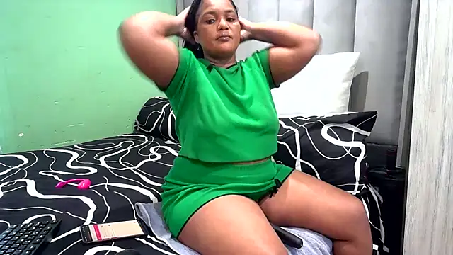 SexyEbony37X online show from May 2026 06:28:02 AM