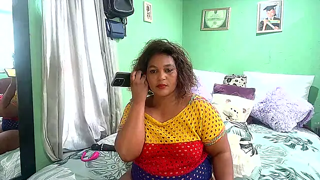 SexyEbony37X online show from February 2026 06:33:01 AM