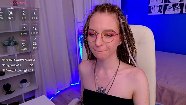 VioletShine online show from February 2025 01:32:01 PM