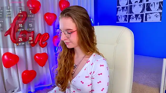 Snapshot of VioletShine chatting on February 2026 12:49:02 PM VioletShine online show from February 2026 12:49:02 PM