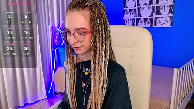 Snapshot of VioletShine chatting on November 2025 12:49:02 PM VioletShine online show from November 2025 12:49:02 PM