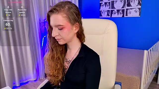 Snapshot of VioletShine chatting on February 2026 01:02:01 PM VioletShine online show from February 2026 01:02:01 PM