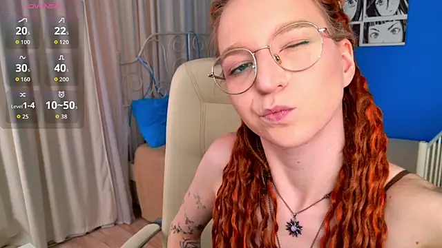 Snapshot of VioletShine chatting on May 2026 01:08:02 PM VioletShine online show from May 2026 01:08:02 PM