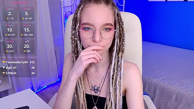 VioletShine online show from January 2025 06:10:01 PM