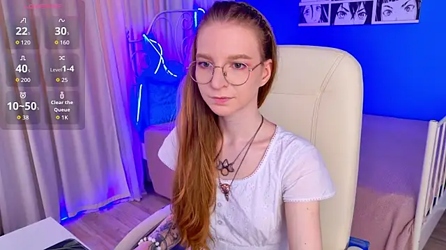 Snapshot of VioletShine chatting on June 2026 10:16:01 AM VioletShine online show from June 2026 10:16:01 AM