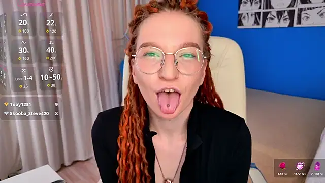 Snapshot of VioletShine chatting on April 2026 12:45:01 PM VioletShine online show from April 2026 12:45:01 PM