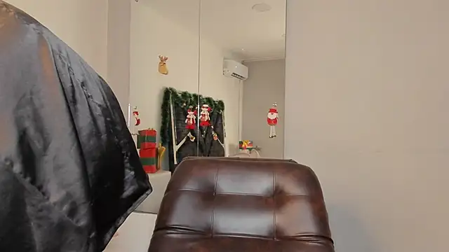 Snapshot of Jonness_Isa_ chatting on November 2025 12:39:01 PM Jonness Isa online show from November 2025 12:39:01 PM