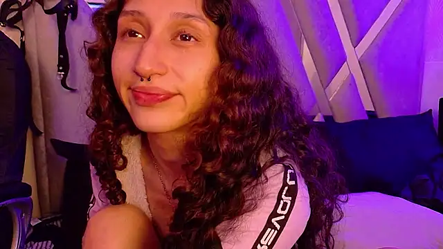 Queenjenn   online show from January 2026 06:42:01 AM