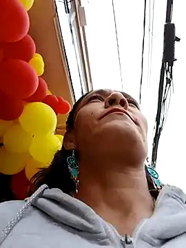 SAMANTA 09- online show from March 2025 02:42:02 PM