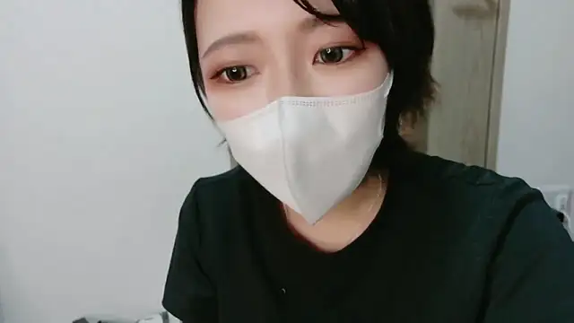 Snapshot of rei_0180 chatting on October 2025 03:35:01 PM rei 0180 online show from October 2025 03:35:01 PM