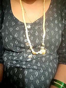 Telugu-mirchi online show from November 2025 06:44:01 PM