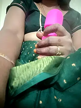 Telugu-mirchi online show from October 2025 05:43:01 PM