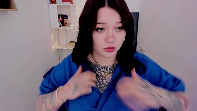 MoonLghte online show from March 2025 11:36:02 AM